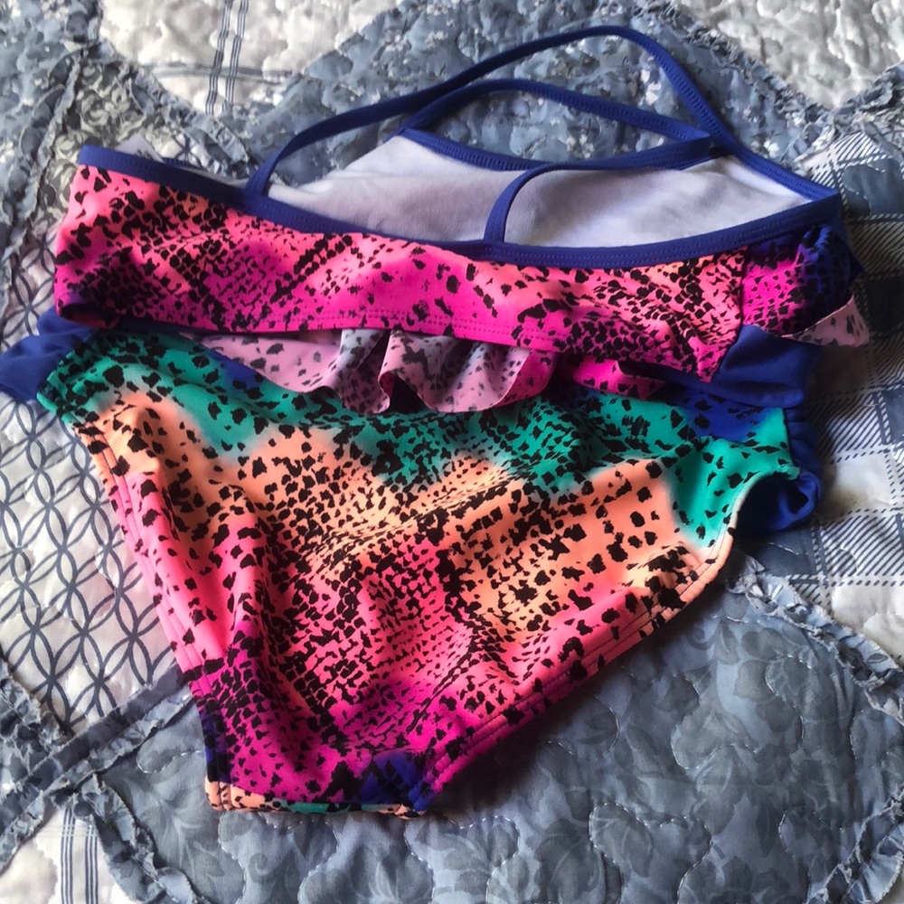 Swimsuit - Picture 2 of 2